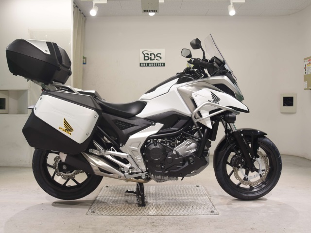 Honda NC750X 2024