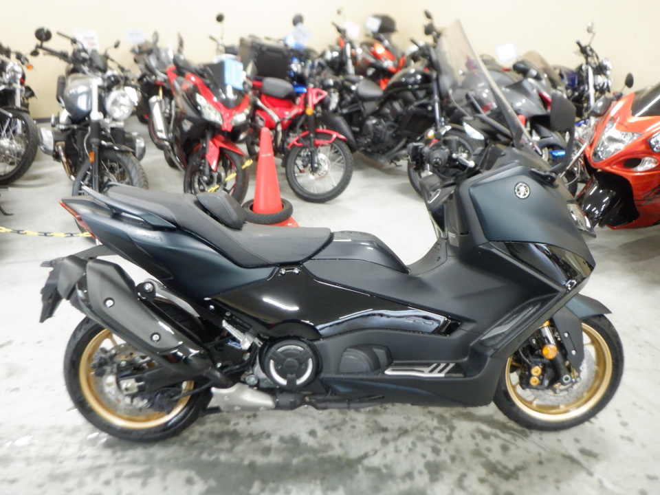 Yamaha T-MAX500 2022