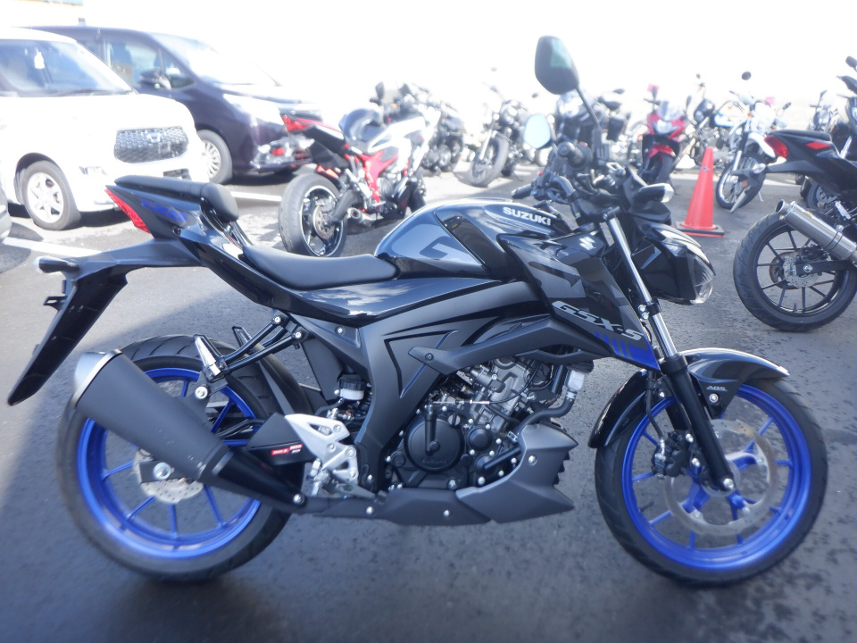 Suzuki GSX-S125