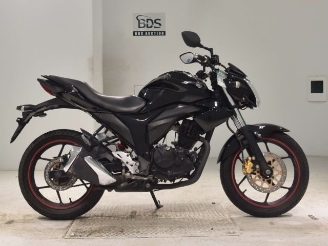 Suzuki GIXXER150