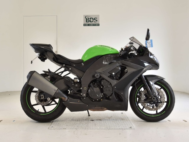 Kawasaki NINJA ZX-10R 2010
