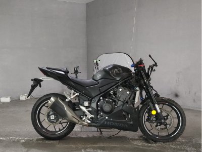Honda CBR400R 2019