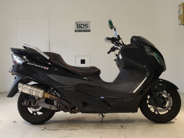 Suzuki SKYWAVE 400