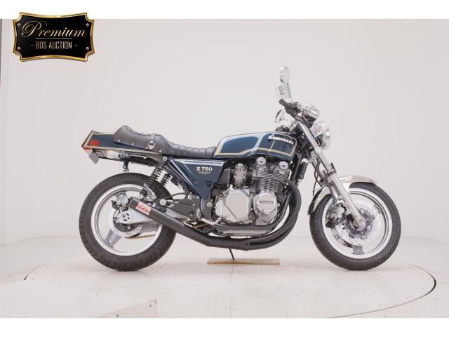 Kawasaki ZEPHYR750 2025