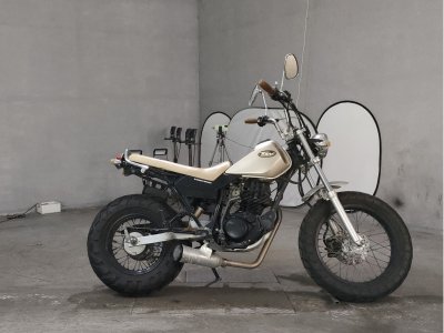 Yamaha TW200 2000
