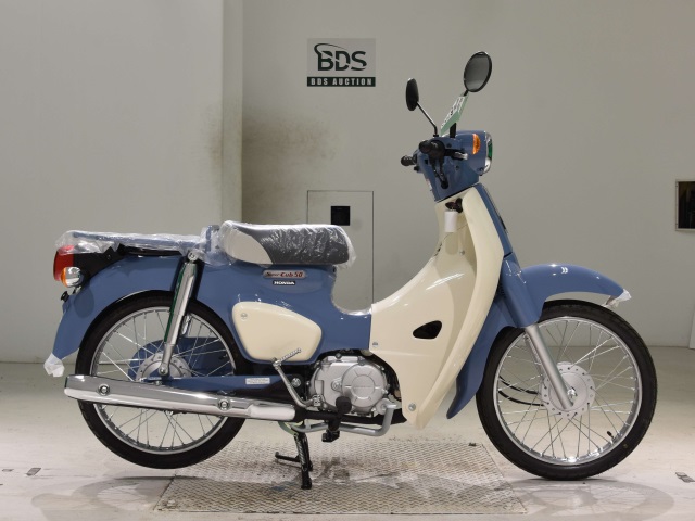 Honda C50-3 2025
