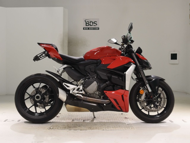 Ducati STREET FIGHTER V2 2023