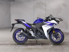 Yamaha YZF-R25 2015