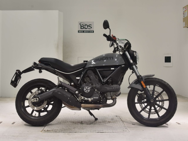 Ducati SCRAMBLER SIXTY2 2016