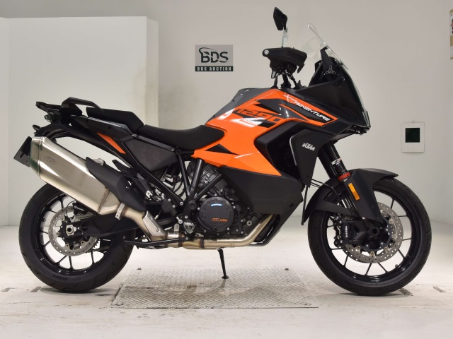 KTM 1290 SUPER ADVENTURE S 2022