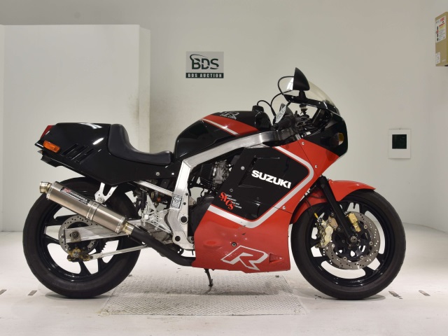 Suzuki GSX-R1100 1987
