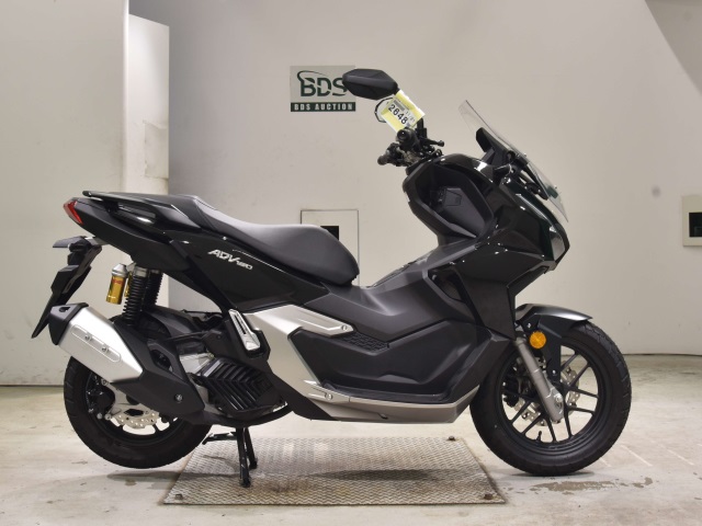 Honda ADV 160 2025