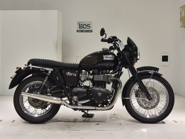 Triumph BONNEVILLE T100 2011
