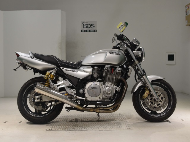 Yamaha XJR1300 1998