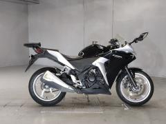 Honda CBR250R 2011