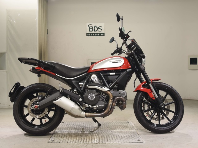 Ducati SCRAMBLER 803 ICON 2016