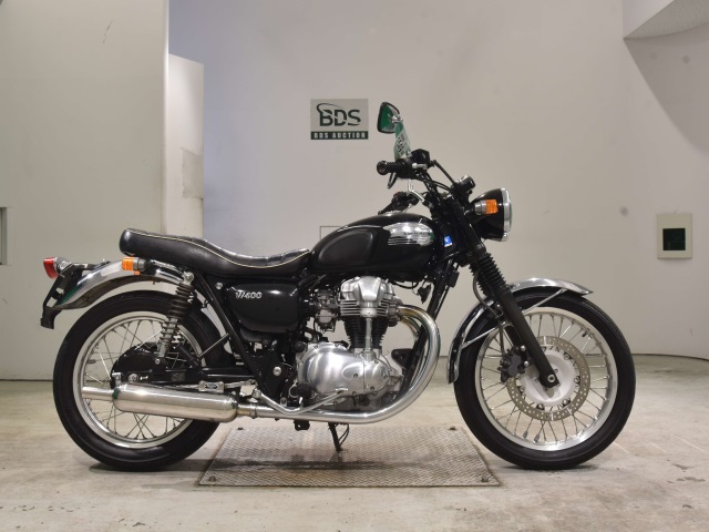 Kawasaki W400 2009