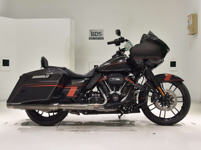 HD ROAD GLIDE FLTRXSE1923 CVO 2017