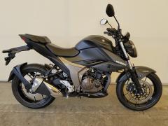 Suzuki GIXXER250