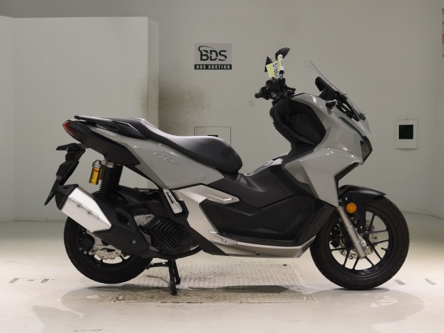 Honda ADV 160 2025