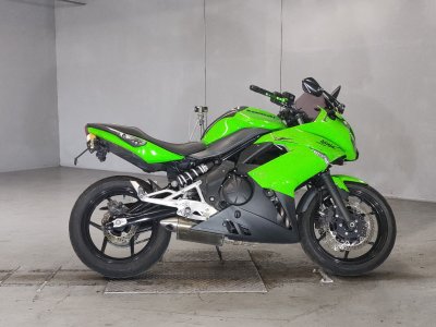 Kawasaki NINJA400R 2011