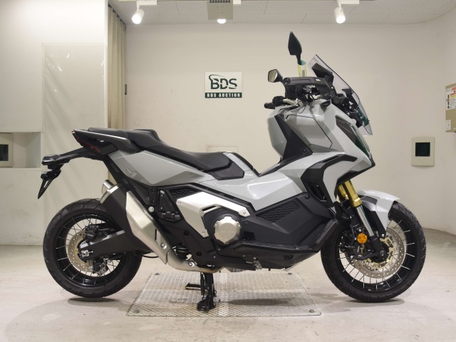 Honda X-ADV750-2 2024