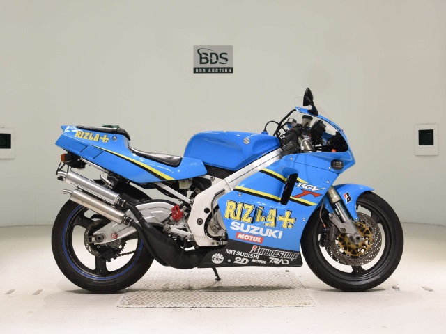Suzuki RGV250 GAMMA 1991