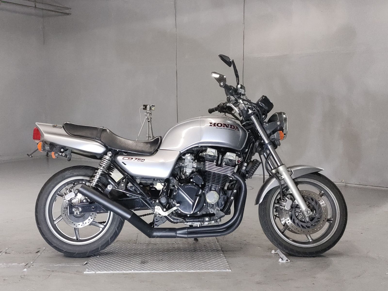 Honda CB750 1999