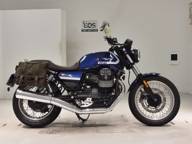 Moto Guzzi V7 SPECIAL 2022