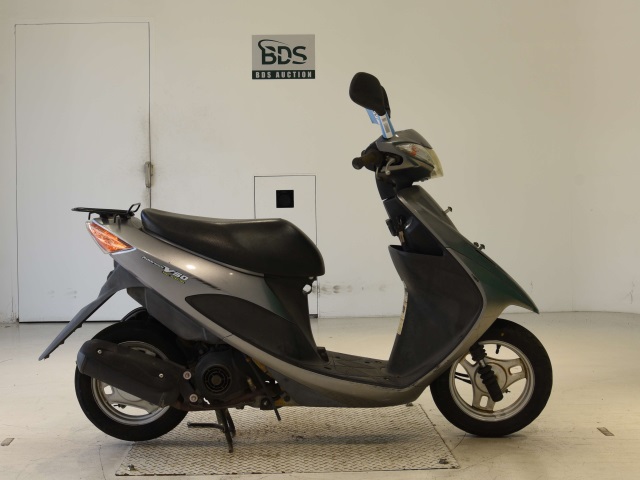 Suzuki ADDRESS V50