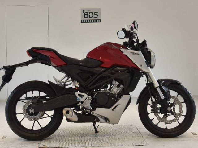 Honda CB125R 2018