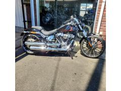 HD BREAKOUT FXBR1750 2023