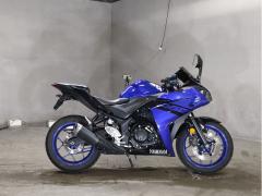 Yamaha YZF-R25 2018
