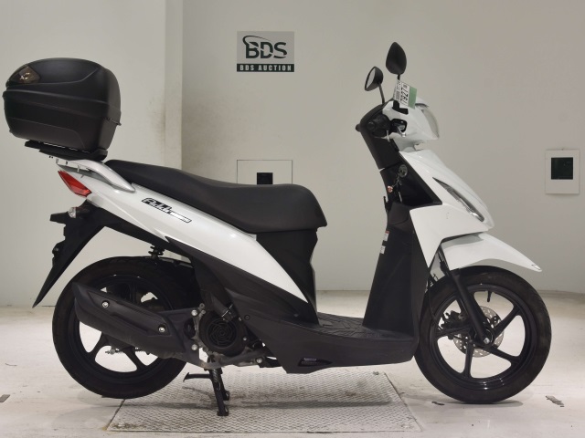 Suzuki ADDRESS V110