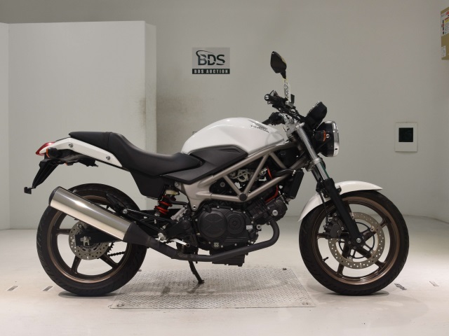 Honda VTR250 2017