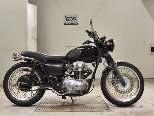 Kawasaki W400 2006