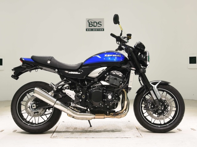 Kawasaki Z900RS 2024