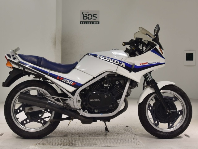 Honda VT250FE