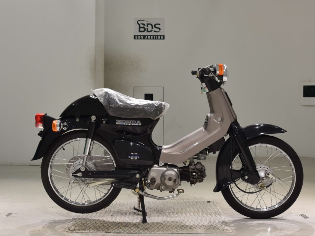 Honda C50 1995