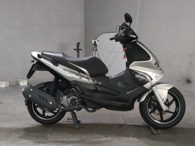 Gilera RUNNER ST125