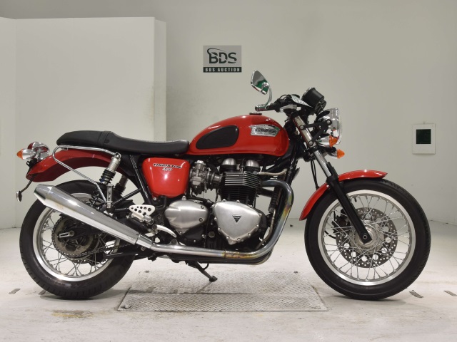 Triumph THRUXTON900 2008
