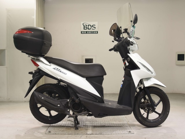 Suzuki ADDRESS V110