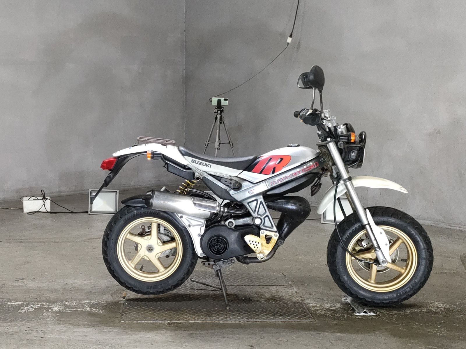 Suzuki STREET MAGIC