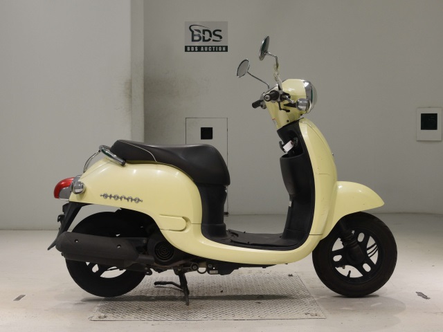Honda GIORNO 2011