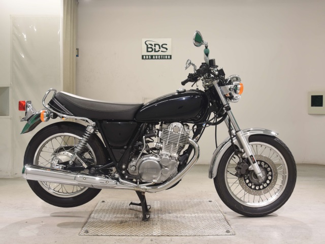 Yamaha SR400 2012