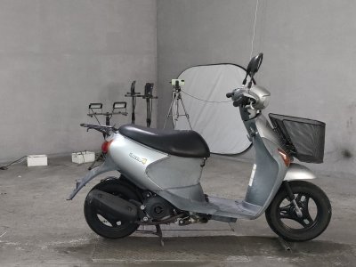 Suzuki LETS4