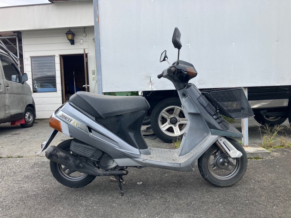 Suzuki ADDRESS V100