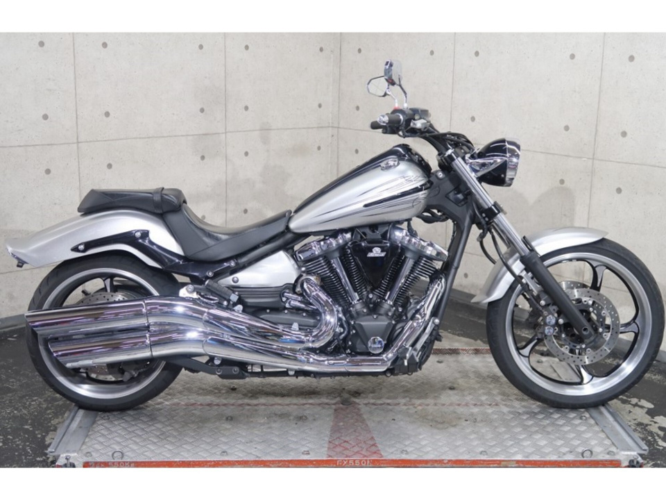 Yamaha RAIDER XV1900 2021