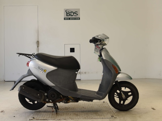 Suzuki LETS4