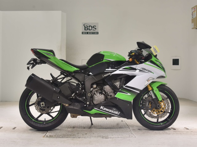 Kawasaki ZX-6RA 2015